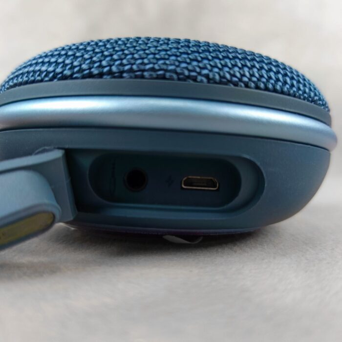 Bluetooth колонка JBL Clip 3 3,3W EU Синий — изображение 2